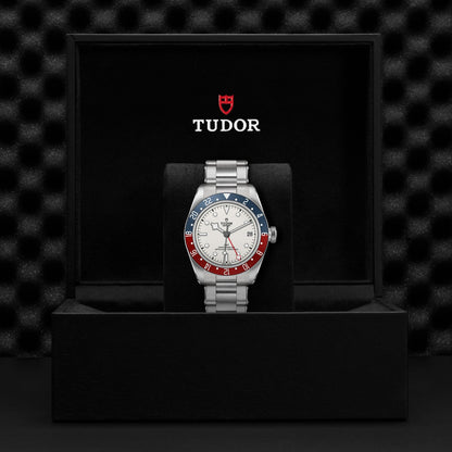 BLACK BAY GMT